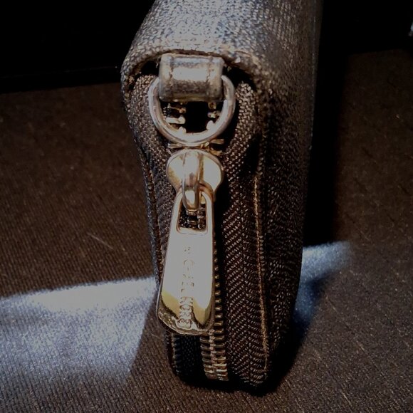 Wallet, Michael Kors - Jet Set Zip-Around Travel - Black Pebbled Leather - Picture 7 of 15